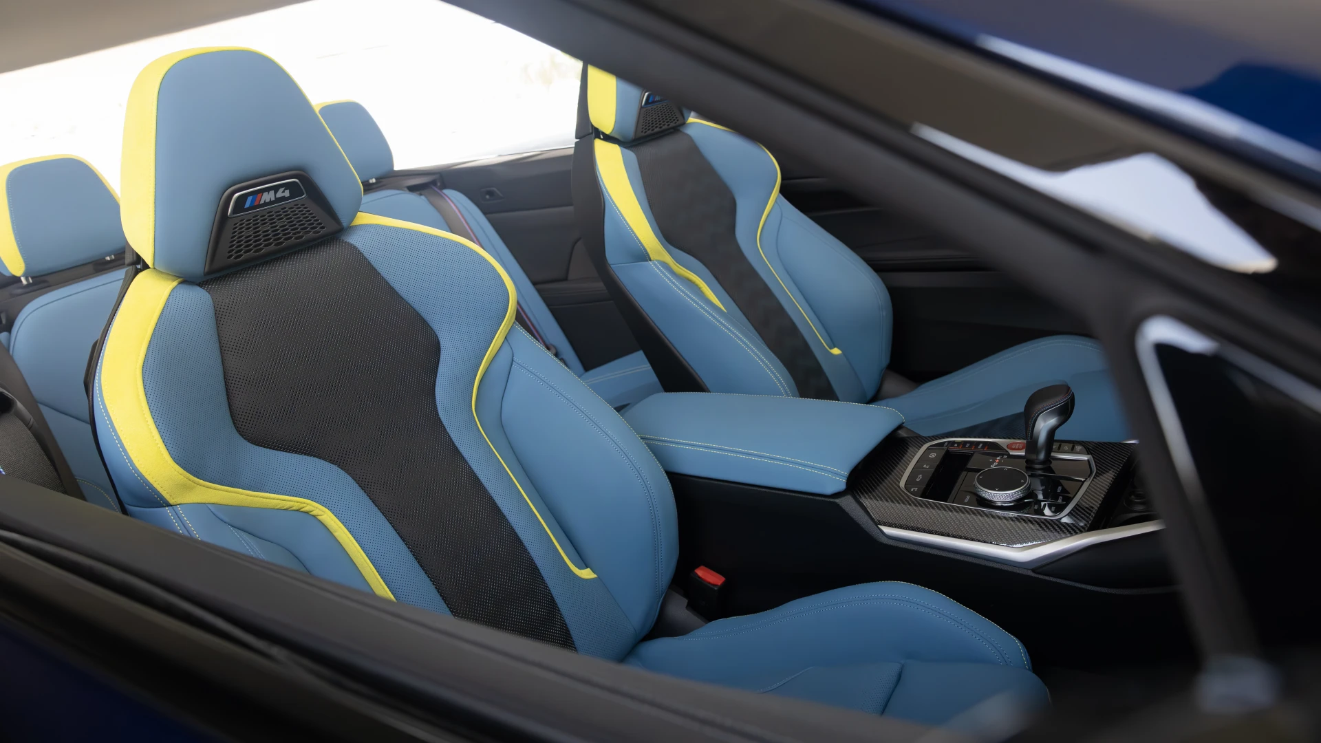 BMW M4 2024 - Convertible Car thumbnail NaN